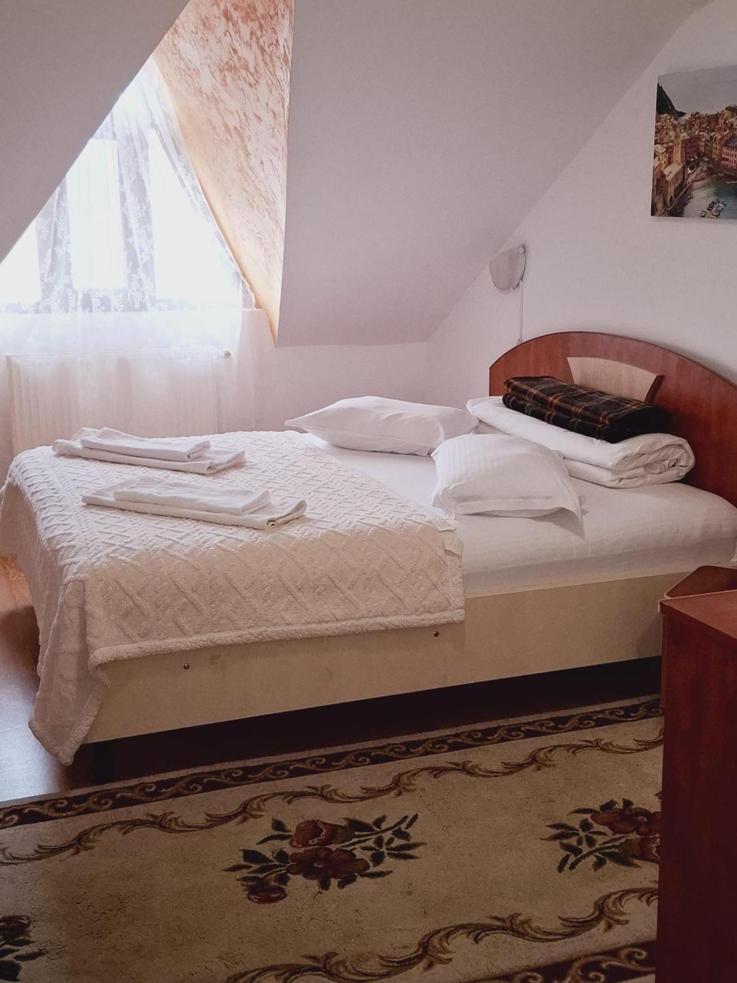 מלון יאשי Casa Boiereasca חדר תמונה